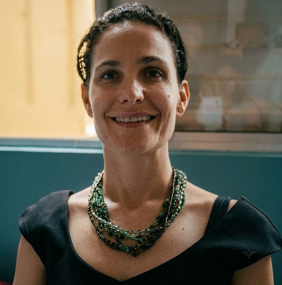 Retrato da Dra. Márcia Cristina Mapeli, advogada